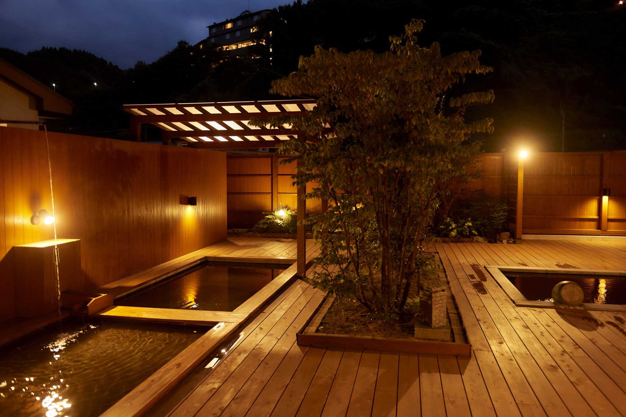 22031904153-2048x1365